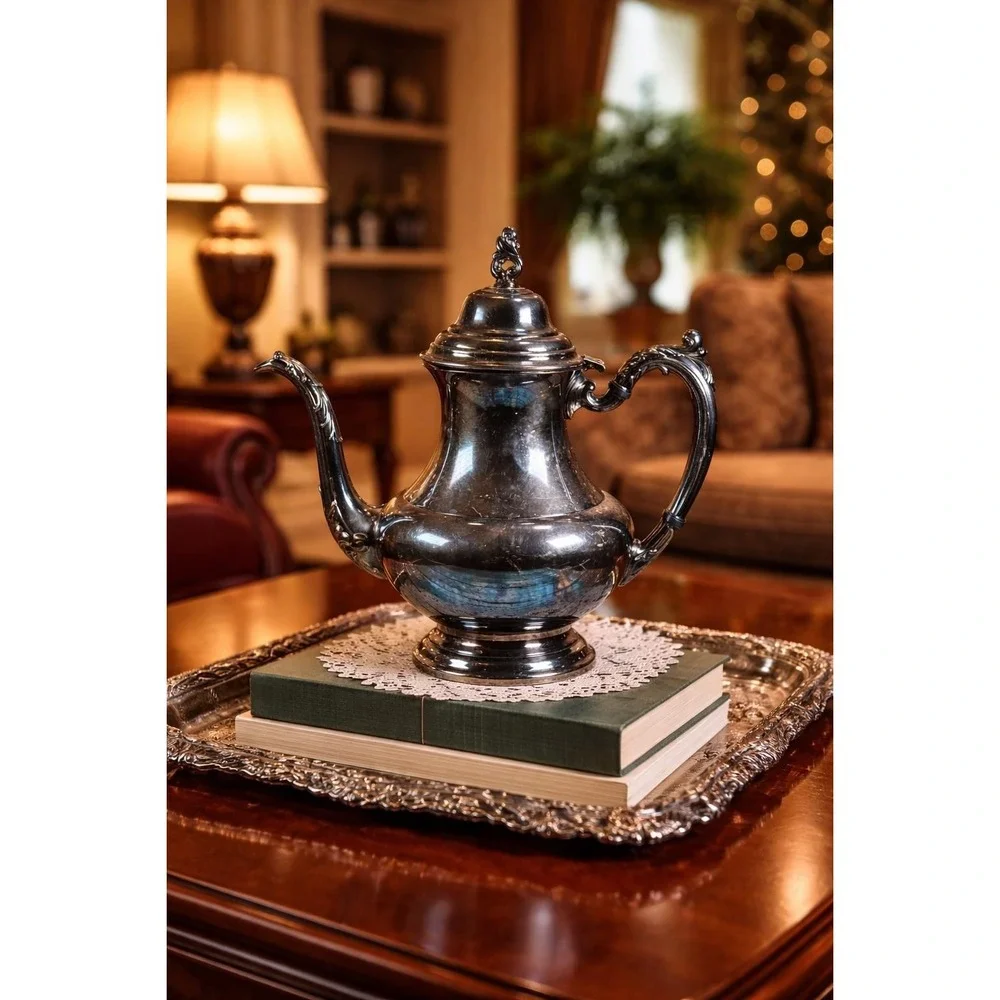Vintage Oneida Silver Plated Teapot with Hinged Lid | 9